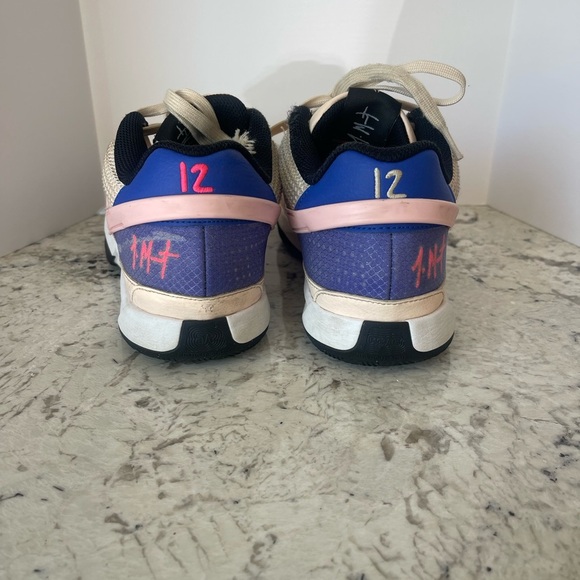 Nike Ja Morant One— used -Size 8.5 - Picture 2 of 7